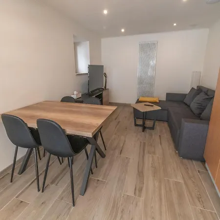 Tatil Evi In Near Center *