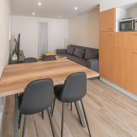 Dom wakacyjny In Near Center