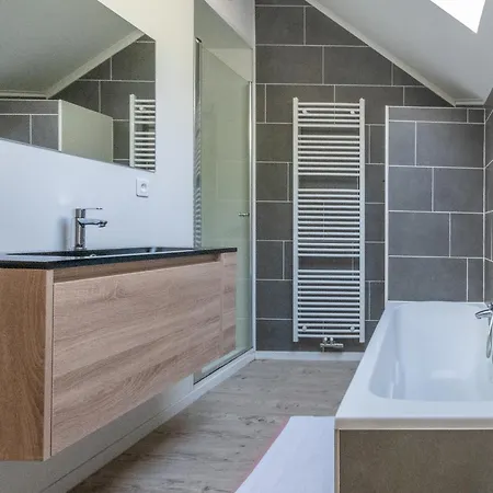 Romantisch Met Massagezetel La-Roche-en-Ardenne