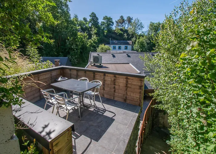 In Near Center * La-Roche-en-Ardenne